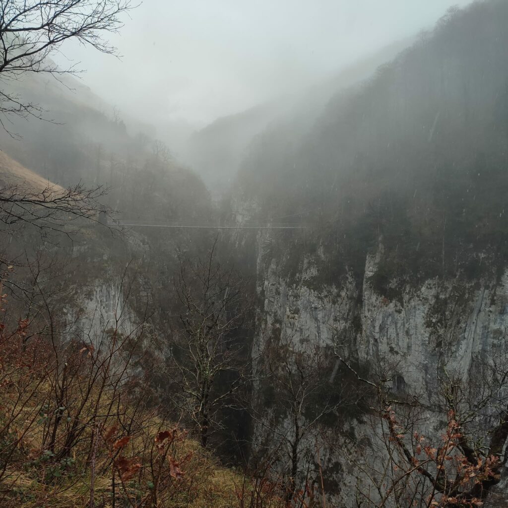 Passerelle d'Holzarte pays basques